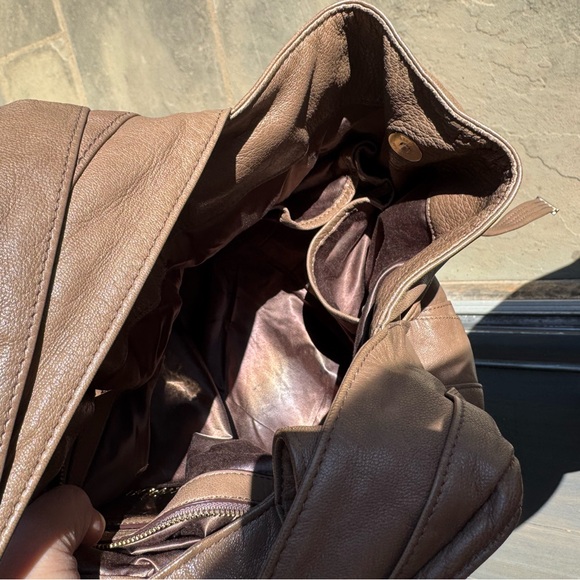 soft leather Kooba purse - Picture 4 of 6